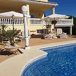 Apartamento Roca Penthouse Estepona